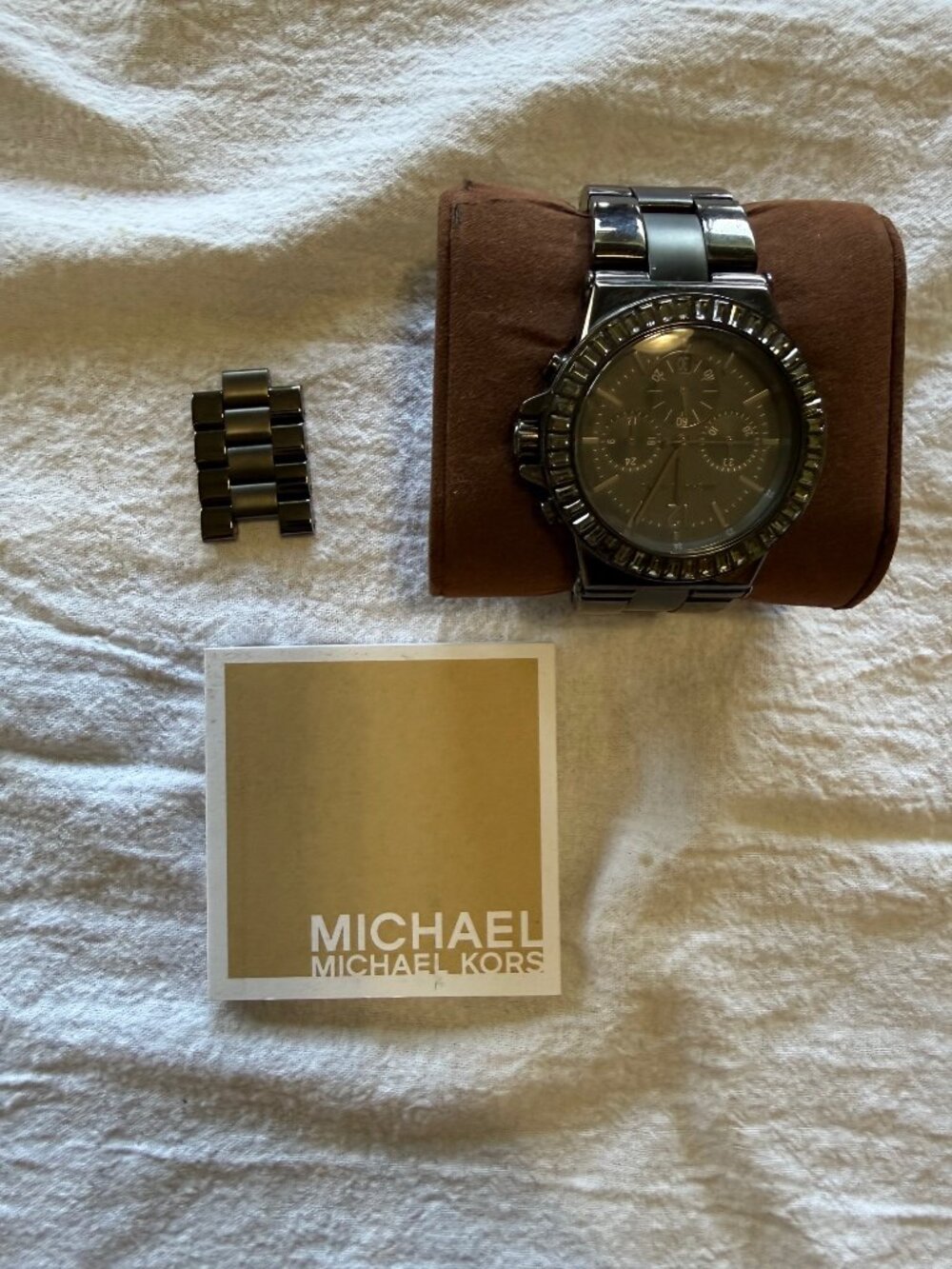 Michael Kors MK -5579 Oversized Hutton Gunmetal Watch - Picture 7 of 7